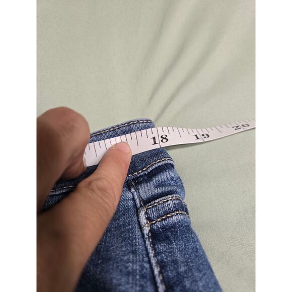 Time and tru size 18 women's plus size high rise capri jeans - Picture 8 of 10